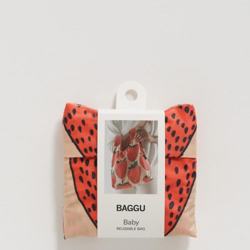 Baby Baggu Ripstop Strawberry 05 800x1000 crop center.progressive 6937beab 5d60 4e26 b2f8 ee6f7f9a8764