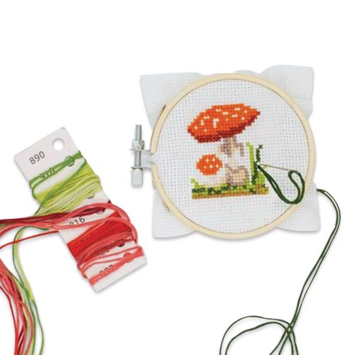 MushroomMIniCrossStitchKitkikkerland2