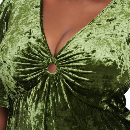 SmakParlourPlusSize1970sMossyGreenVelvetCutoutMaxiDresssmakparlouruniquevintage2